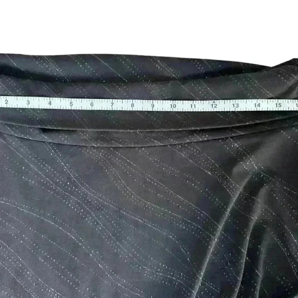 Suzy Shier Little Black Skirt - Picture 3 of 4